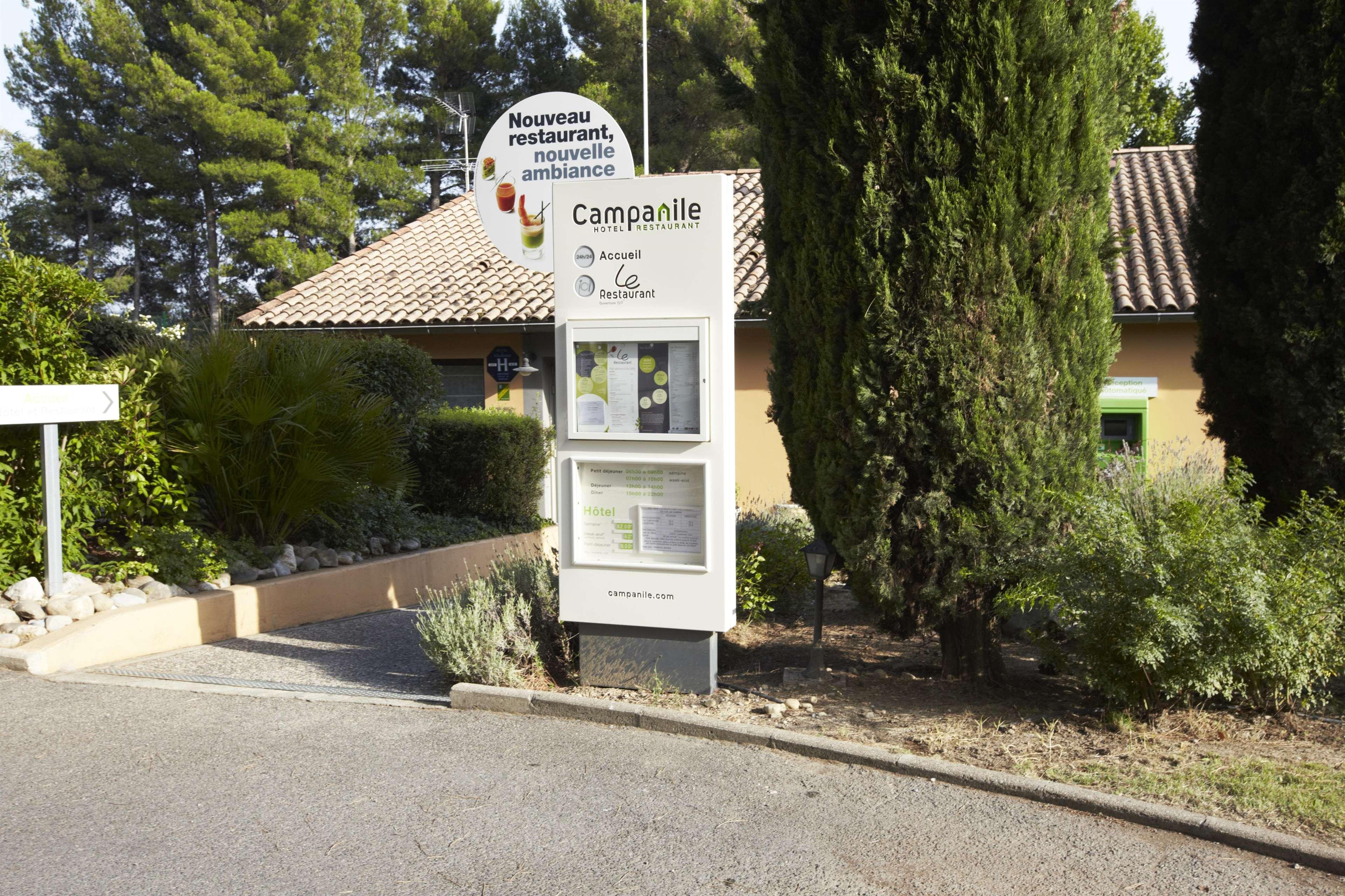 Campanile Manosque Hotel Buitenkant foto